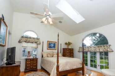 Residential for sale - 50 Juniper Dr, Clifton Park, NY 12065