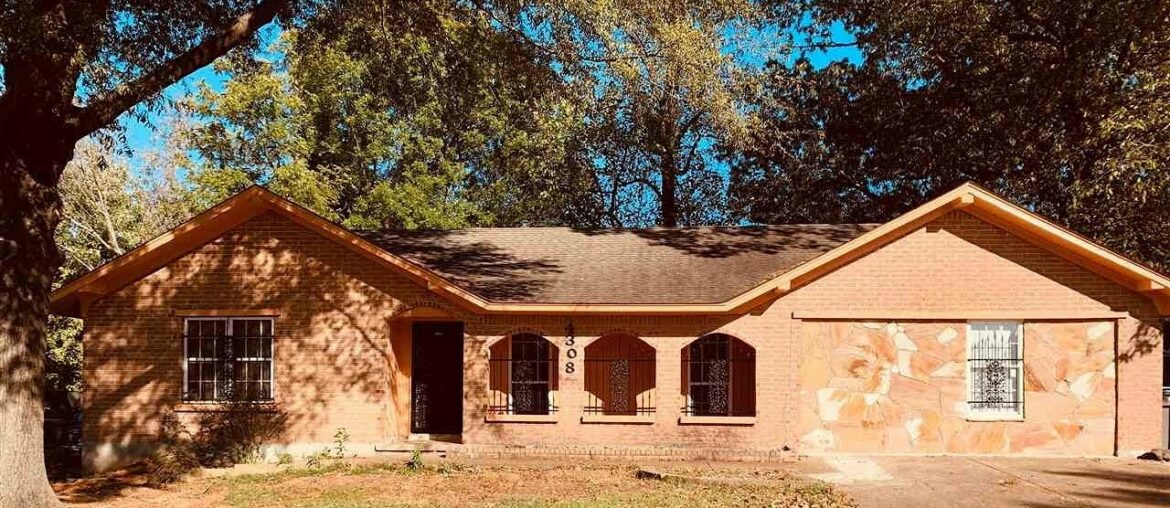 22 Hawley Court,  Grayslake, IL 60030 - Jim Starwalt, Team Leader The Jim Starwalt Team