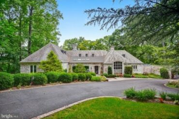 18 Caveswood Lane Owings Mills, MD 21117 - Luxury home for sale