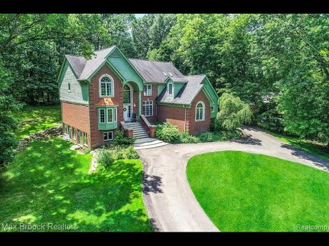 5443 Possum Ln, Orchard Lake, MI – 219115146 5443 Possum Ln, Orchard Lake, MI - 219115146
