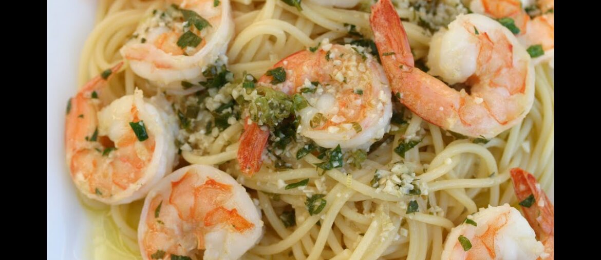 Shrimp Scampi – A Delicious Italian Pasta Dish With Lot's Of Garlic, Wine, Butter, Parsley Shrimp Scampi - A Delicious Italian Pasta Dish With Lot's Of Garlic, Wine, Butter, Parsley