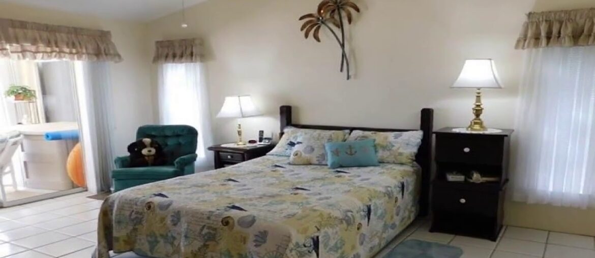 2384 HARBOUR DRIVE, PUNTA GORDA, FL Presented by Sharon Kerr. 2384 HARBOUR DRIVE, PUNTA GORDA, FL Presented by Sharon Kerr.