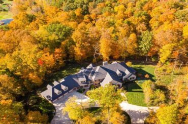 10288 Aboite Road, Roanoke, IN Presented by Tamara Braun.