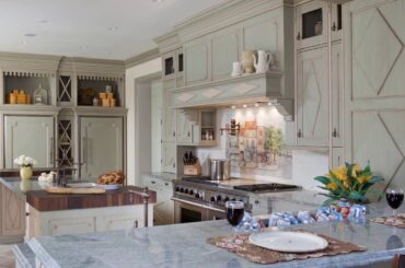 Green French-Country Kitchen Walls 🖌 Kitchen Curtains