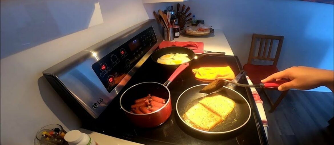 French Toast Recipe, Eggs & Hotdogs for Breakfast French Toast Recipe, Eggs & Hotdogs for Breakfast