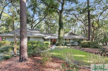 111 Mercer Road, Savannah, GA 31411