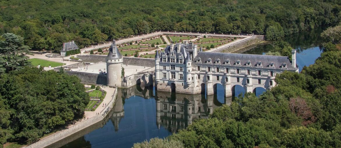 Garden Design's Self-Guided Day Trip to Gardens of the Loire Valley, France. Garden Design's Self-Guided Day Trip to Gardens of the Loire Valley, France.