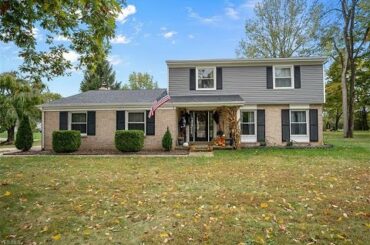 Home for sale - 6405 Farmington Circle, Canfield, OH 44406