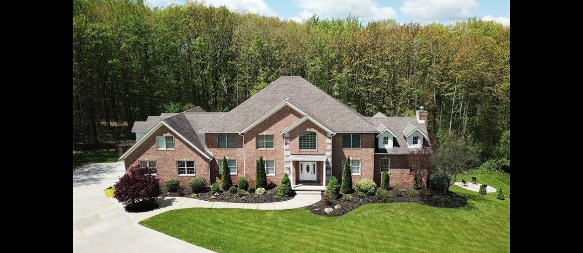 Residential for sale – 645 Overlook Drive, Cuyahoga Falls, OH 44223 Residential for sale - 645 Overlook Drive, Cuyahoga Falls, OH 44223