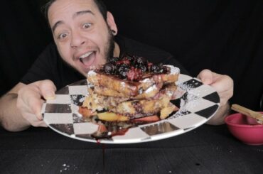 FRENCH TOAST RECIPE REVIEW & MUKBANG | my new cheap studio setup trials and tribulations