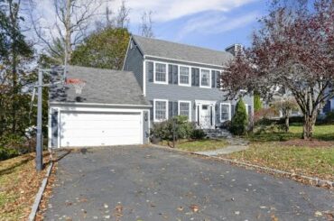 55 Fieldstone Road Stamford, CT | ColdwellBankerHomes.com