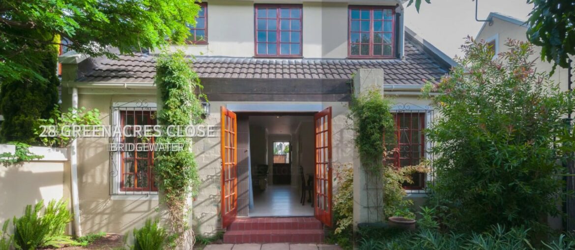 10 Greenacres Close, Bridgewater 10 Greenacres Close, Bridgewater