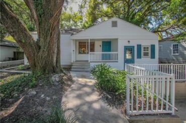 Homes for sale - 1211 E CRENSHAW ST, TAMPA, FL 33604