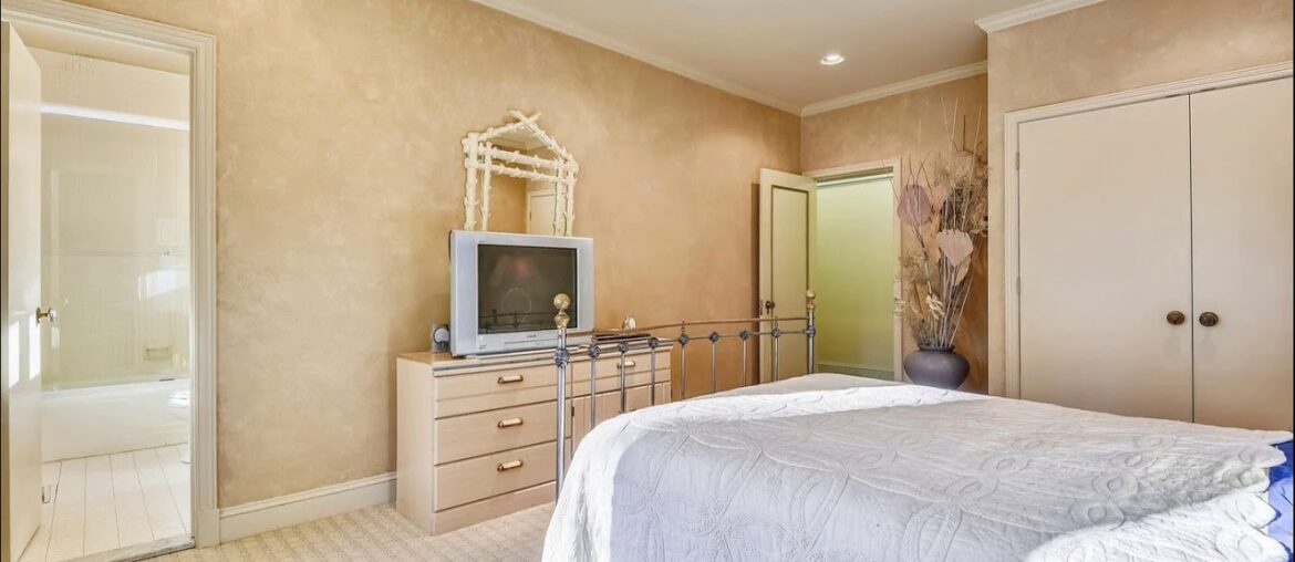 18 Caveswood Lane Owings Mills, MD 21117 - Single Family - Real Estate - For Sale