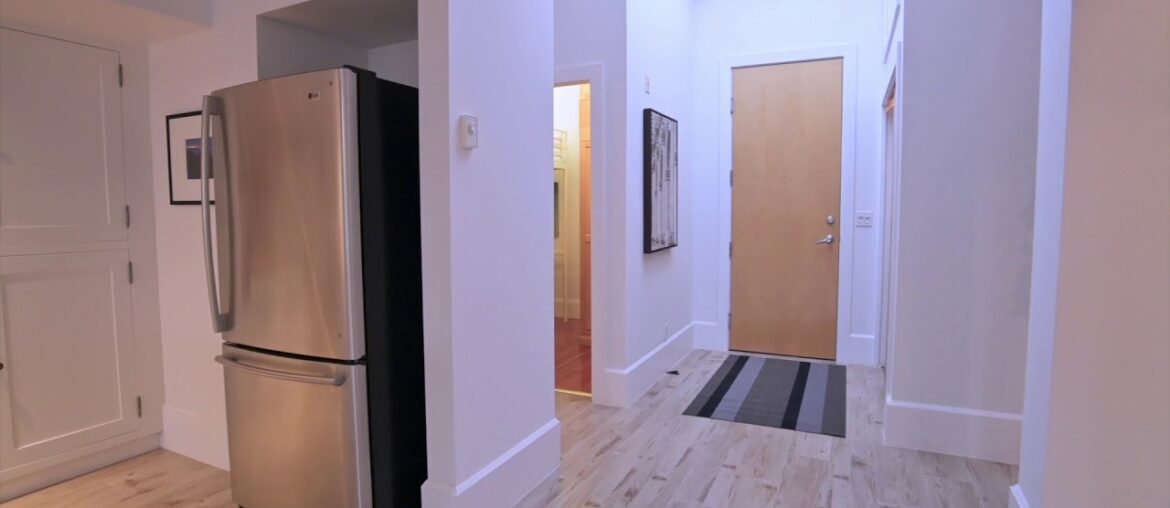 Modern and Beautiful 2BDR + 2 BR Condo for Sale – 21 2156 W 12th Ave Vancouver Modern and Beautiful 2BDR + 2 BR Condo for Sale - 21 2156 W 12th Ave Vancouver