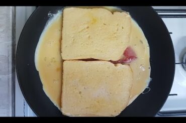 French Toast Omelette Sandwich Recipe