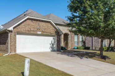 7620 Juno Springs Way, McKinney, TX Presented by Cassandra Shead.