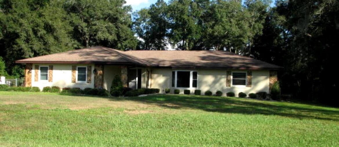 Video preview – Residential for sale – 10165 SW 65th Terrace, Ocala, FL 34476 Video preview - Residential for sale - 10165 SW 65th Terrace, Ocala, FL 34476