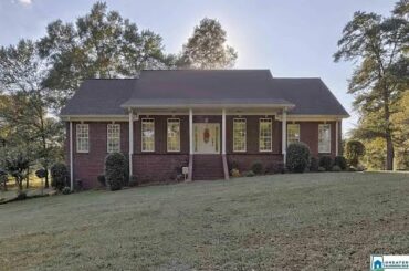 Homes for sale - 1190 Golf Course Rd, Jasper, AL 35504