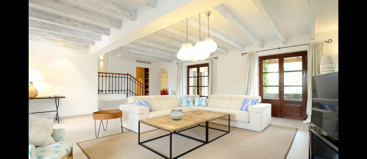 Eu Romani is a Holiday Villa in Pollensa, Mallorca with a Private Swimming Pool Eu Romani is a Holiday Villa in Pollensa, Mallorca with a Private Swimming Pool