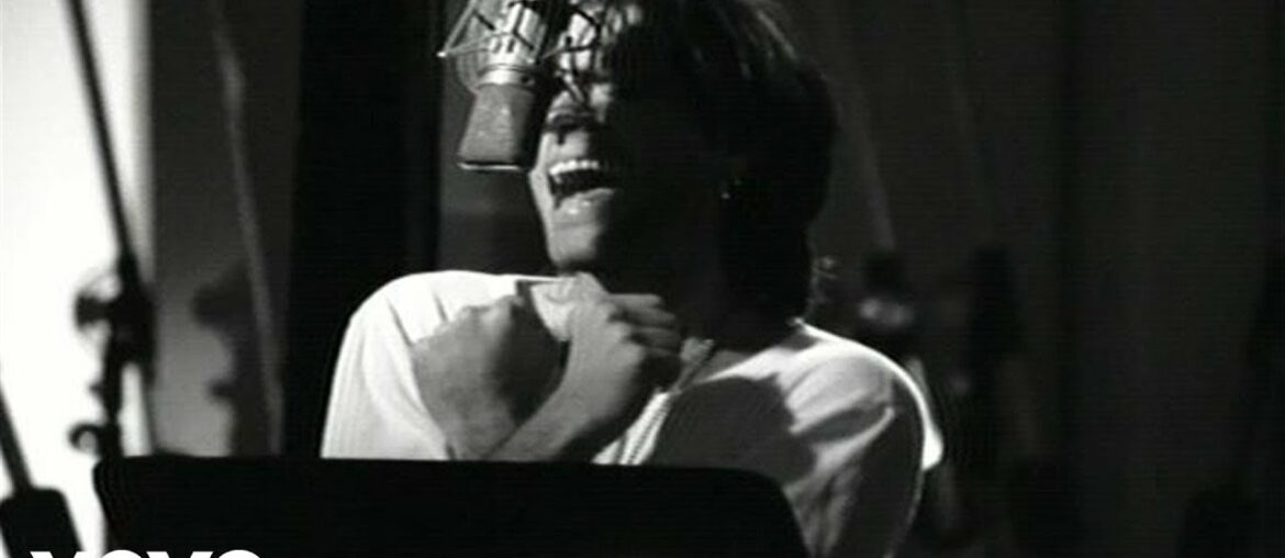 Bon Jovi - Bed Of Roses (Official Music Video)