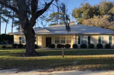 25452 SW 4TH Avenue, Newberry, FL Presented by Secure Investments Realty and Management.