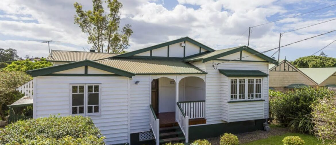 50 Raff Avenue, HOLLAND PARK, QLD