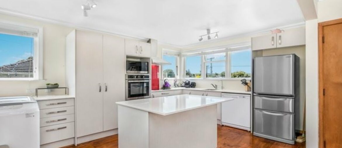 80 Arimu Road, Papakura, Papakura District, Auckland 80 Arimu Road, Papakura, Papakura District, Auckland