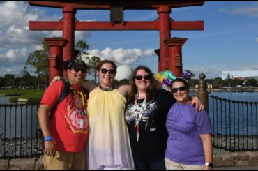 Park Hopper Day Part 2 | Epcot - Food & Wine Festival, Skyliner, and more! | Surprise WDW Trip