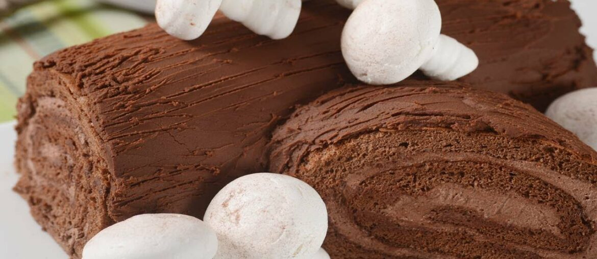 Yule Log Recipe Demonstration – Joyofbaking.com Yule Log Recipe Demonstration - Joyofbaking.com