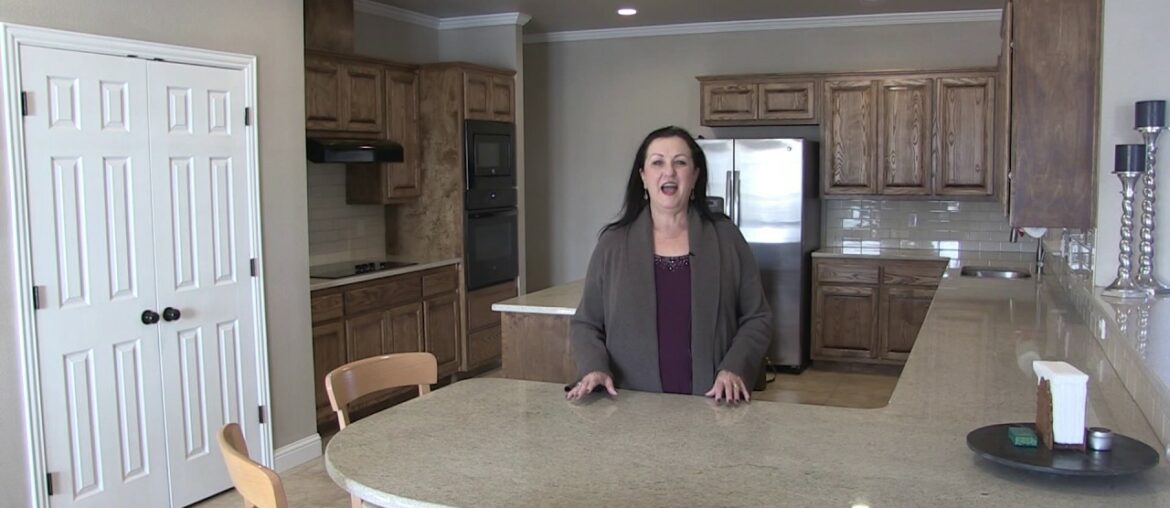 For Sale, Country West, 7800 Outlook, Canyon, TX by Connie Taylor For Sale, Country West, 7800 Outlook, Canyon, TX by Connie Taylor