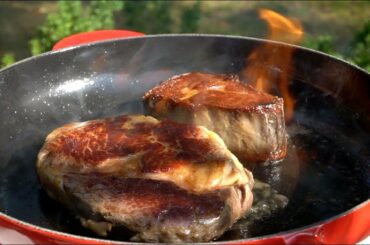Argentine Steak vs. Botswana Steak - French Cast Iron Skillet