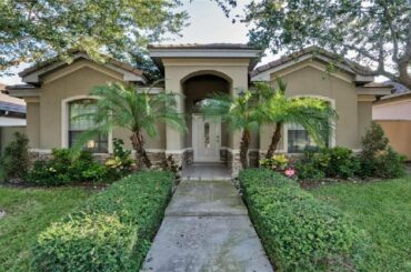 608 E Thornhill Ave, McAllen, TX Presented by JENNY AVELLANEDA.