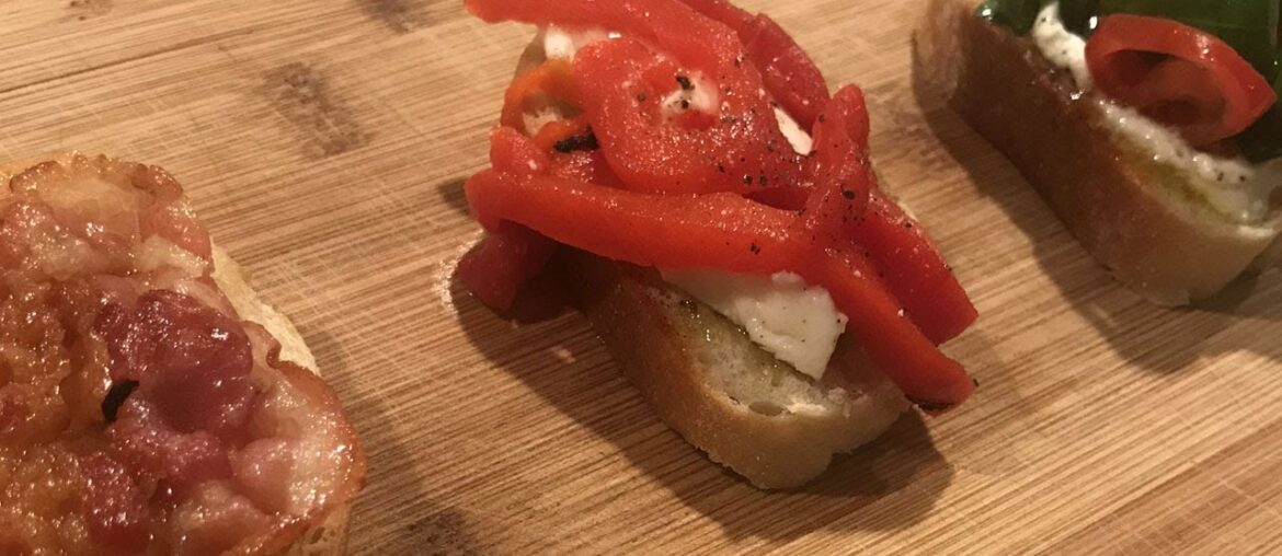 Frachelli's Crostini Trio Appetizer