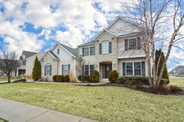 Homes for sale - 3700 Heathmoor Drive, Elgin, IL 60124