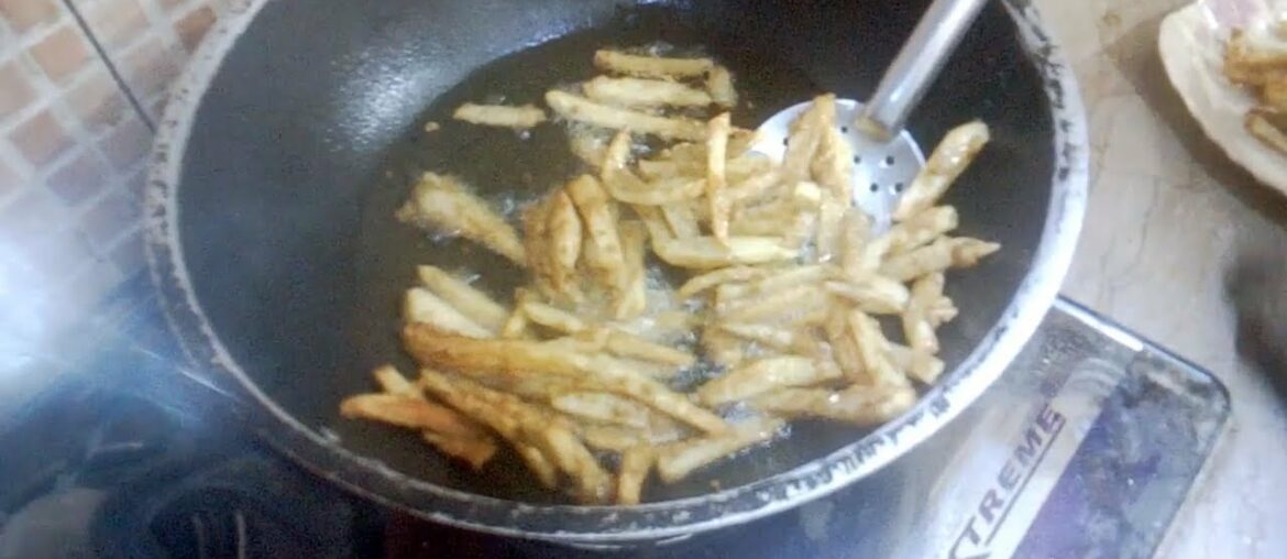 2 TYPE CRISPY FRENCH FRIES RECIPE | HOMEMADE FRENCH FRIES RECIPE | HOORAIN KITCHEN