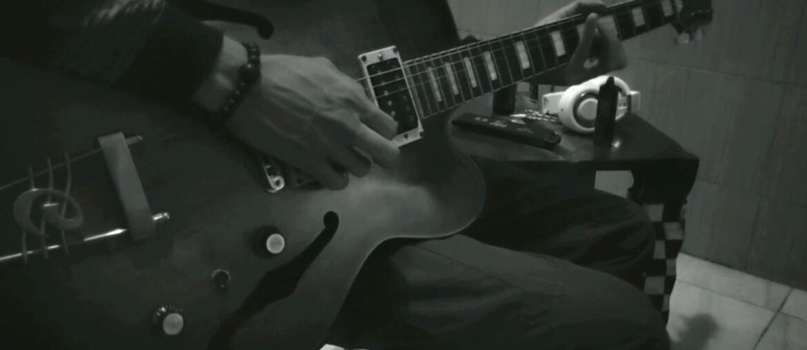 Flower in December -MAZZY STAR- Cover by DW | AKUSTIK | ACOUSTIK Flower in December -MAZZY STAR- Cover by DW | AKUSTIK | ACOUSTIK