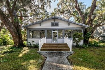 936 Suwanee St Safety Harbor #1 Real Estate Agents Duncan Duo RE/MAX Home Video