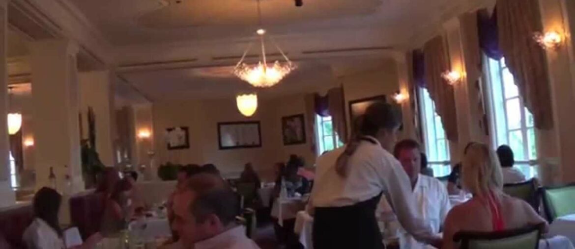 Dining in France Epcot, Disney World