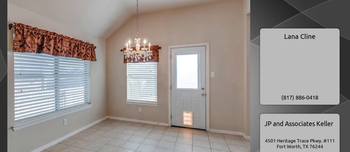 921 Hemlock Trail, Saginaw, TX 76131