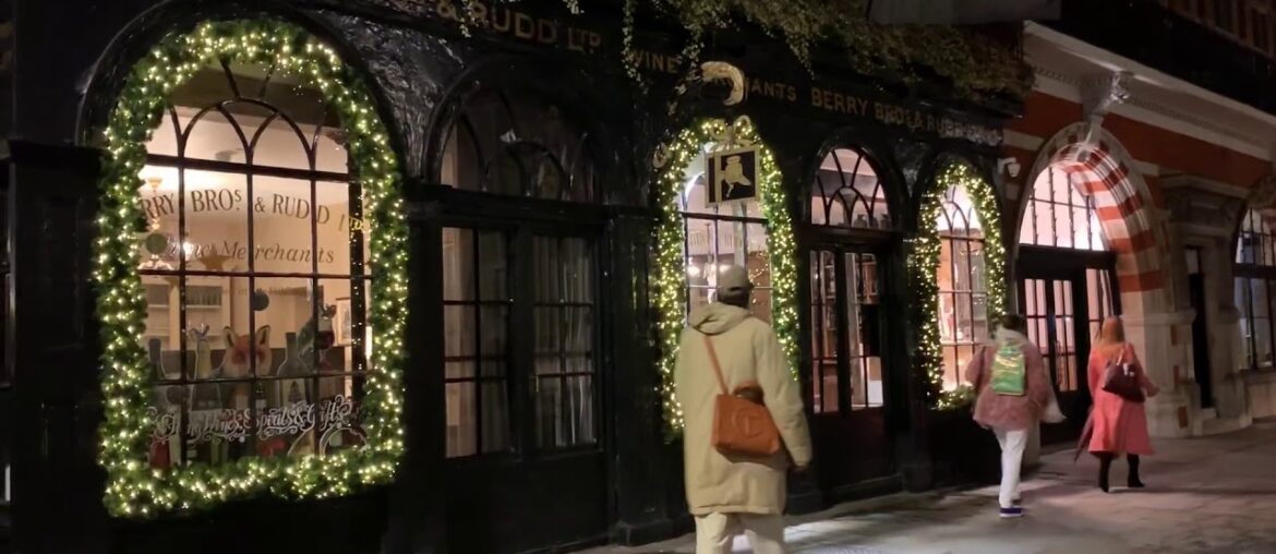 Exploring London’s Oldest Wine Store!