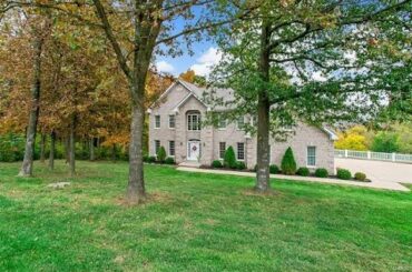 930 Scenic Ridge, Washington, MO 63090