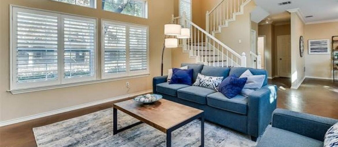 3624 Douglas Avenue, Dallas, TX Presented by Sandon Real Estate Group. 3624 Douglas Avenue, Dallas, TX Presented by Sandon Real Estate Group.