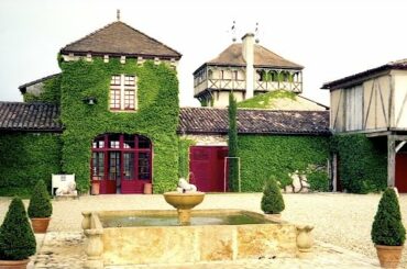 Take a journey to wine world: Bordeaux wine