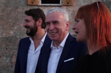 WINE TV: The official presentation of the new ''Cloe Marie Kottakhs Underwater Champagne -52''