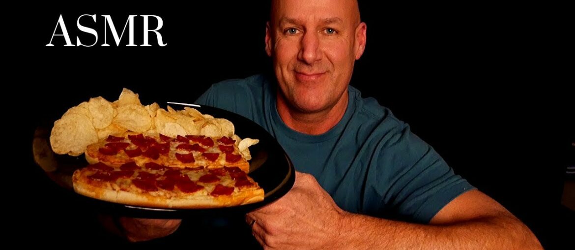 ASMR: Red Baron French Bread Pizza and Crunchy Potato Chips (Eating Sounds) No Talking ASMR: Red Baron French Bread Pizza and Crunchy Potato Chips (Eating Sounds) No Talking
