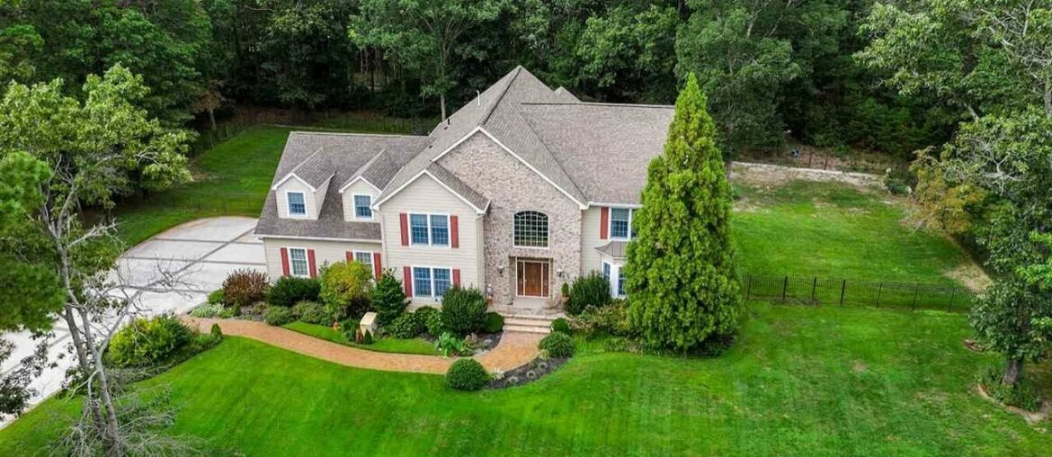 Video preview - Residential for sale - 20 Eagle Way Court, Cape May Court House, NJ 08210