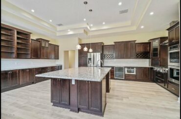 Video tour of Residential at 3283 Blanding BLVD, Middleburg, FL 32068