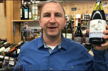 Blue-billed duck Ruddy Red Blend | One Minute Of Wine Episode #739