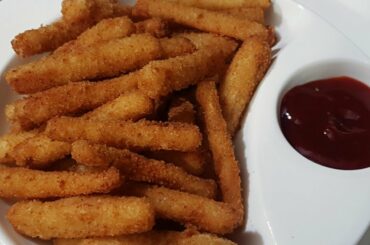ब्रेड के फ्रेंच फ्राइज | Crispy Bread Finger Chips |New Recipe Bread ke French Fries